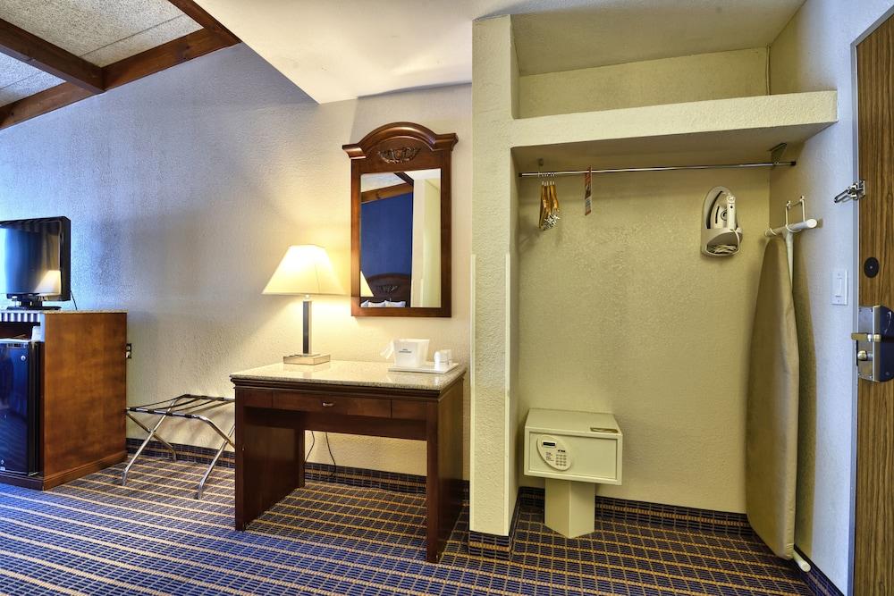 Howard Johnson By Wyndham Bangor Zewnętrze zdjęcie